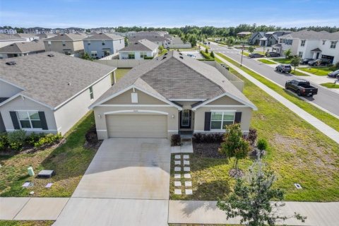 Villa ou maison à vendre à Zephyrhills, Floride: 4 chambres, 172.05 m2 № 2212151 - photo 27