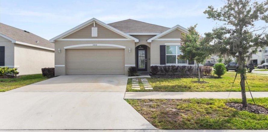 Villa ou maison à Zephyrhills, Floride 4 chambres, 172.05 m2 № 2212151