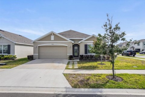 Villa ou maison à vendre à Zephyrhills, Floride: 4 chambres, 172.05 m2 № 2212151 - photo 28