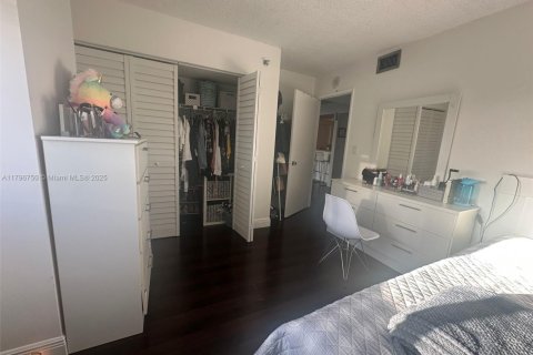 Copropriété à vendre à Miami, Floride: 1 chambre, 64.01 m2 № 1709176 - photo 22