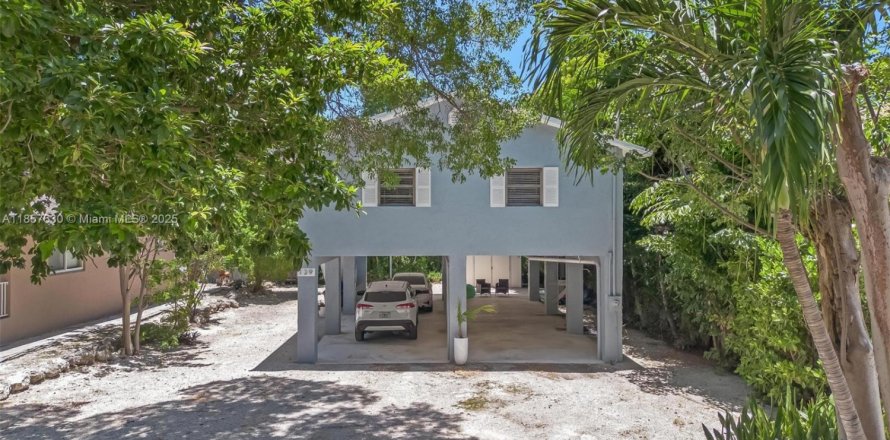 House in Key Largo, Florida 3 bedrooms, 96.62 sq.m. № 1881862