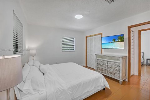 House in Key Largo, Florida 3 bedrooms, 96.62 sq.m. № 1881862 - photo 28