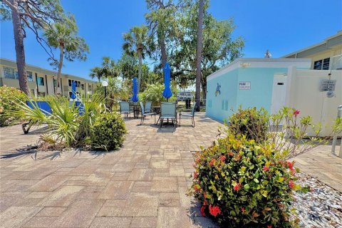 Condo in Port Charlotte, Florida, 1 bedroom  № 1644651 - photo 11