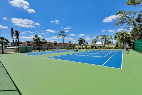 Condo in Port Charlotte, Florida, 1 bedroom  № 1644651 - photo 25