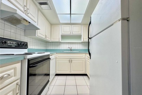 Condominio en venta en Port Charlotte, Florida, 1 dormitorio, 62.43 m2 № 1644651 - foto 5