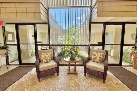 Condo in Port Charlotte, Florida, 1 bedroom  № 1644651 - photo 16