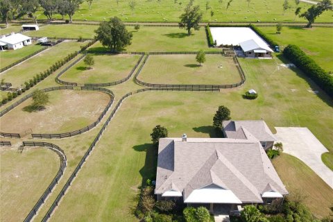 House in Morriston, Florida 3 bedrooms, 276.38 sq.m. № 1651549 - photo 2