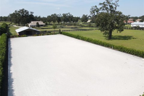 House in Morriston, Florida 3 bedrooms, 276.38 sq.m. № 1651549 - photo 6