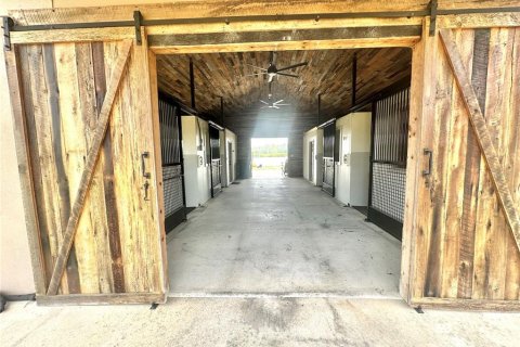 House in Morriston, Florida 3 bedrooms, 276.38 sq.m. № 1651549 - photo 8