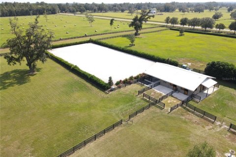 House in Morriston, Florida 3 bedrooms, 276.38 sq.m. № 1651549 - photo 4