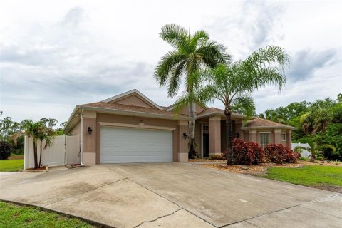 Casa en venta en Port Charlotte, Florida, 3 dormitorios, 237.55 m2 № 2223284 - foto 8