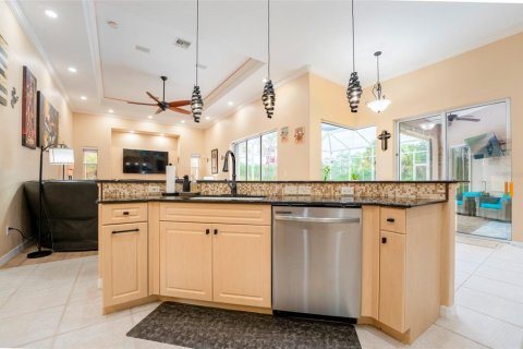 Casa en venta en Port Charlotte, Florida, 3 dormitorios, 237.55 m2 № 2223284 - foto 20