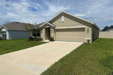 Villa ou maison à louer à Belleview, Floride: 3 chambres, 155.15 m2 № 2386226 - photo 2