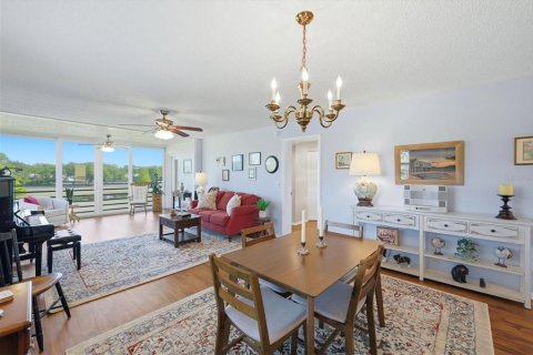 Купить кондоминиум в Брейдентон, Флорида 8 комнат, 137.31м2, № 2094118 - фото 19