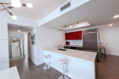 Copropriété à louer à Miami, Floride: 2 chambres, 85.56 m2 № 1888767 - photo 3