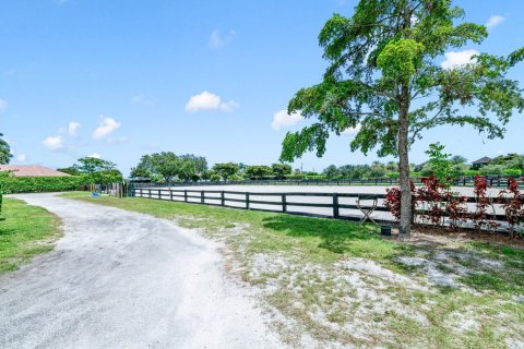 House in Wellington, Florida 3 rooms № 2172583 - photo 28