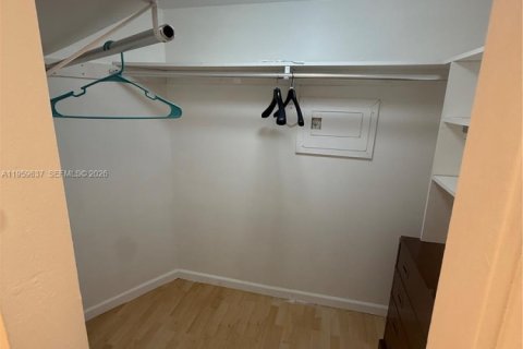 Снять в аренду кондоминиум в Авентура, Флорида 2 спальни, 100.43м2, № 2023834 - фото 10