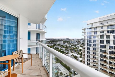 Condo in Fort Lauderdale, Florida, 1 bedroom  № 2076406 - photo 15