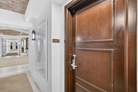 Condo in Fort Lauderdale, Florida, 1 bedroom  № 2076406 - photo 3