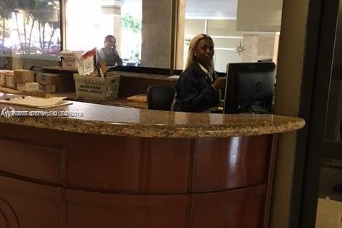 Copropriété à louer à Sunny Isles Beach, Floride: 1 chambre, 66.89 m2 № 2031589 - photo 4