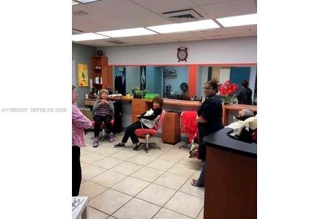 Copropriété à louer à Sunny Isles Beach, Floride: 1 chambre, 66.89 m2 № 2031589 - photo 7