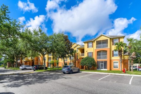 Condo in Orlando, Florida, 3 bedrooms № 2214207
