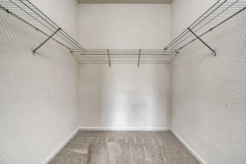 Condo in Orlando, Florida, 3 bedrooms  № 2214207 - photo 18