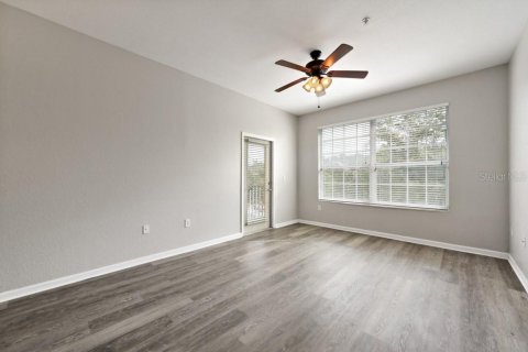 Condo in Orlando, Florida, 3 bedrooms  № 2214207 - photo 6