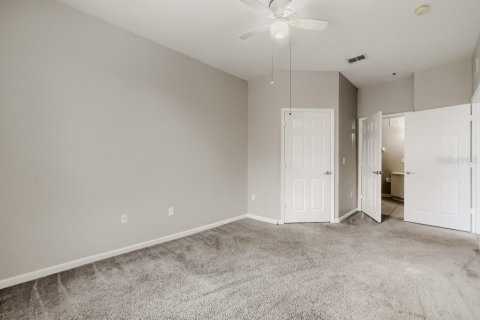 Condo in Orlando, Florida, 3 bedrooms  № 2214207 - photo 12