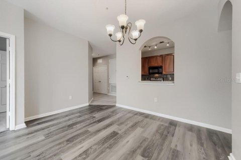 Condo in Orlando, Florida, 3 bedrooms  № 2214207 - photo 4