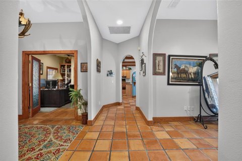 House in Ocala, Florida 4 bedrooms, 306.95 sq.m. № 2199128 - photo 25