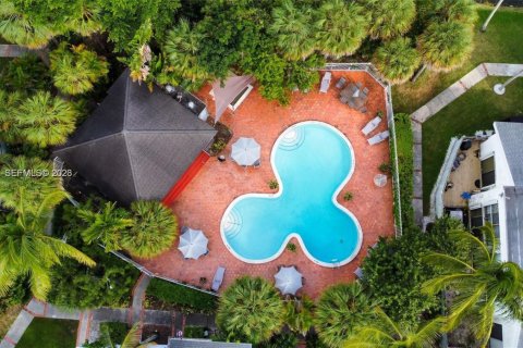 Condominio en venta en Miami, Florida, 1 dormitorio, 48.87 m2 № 2000601 - foto 18