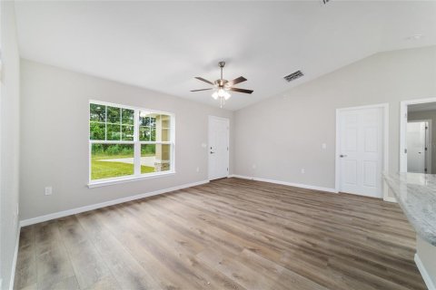 Villa ou maison à vendre à Ocklawaha, Floride: 3 chambres, 101.17 m2 № 1898528 - photo 8