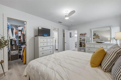 Copropriété à vendre à Madeira Beach, Floride: 2 chambres, 76.64 m2 № 2348280 - photo 17
