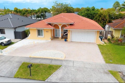 Casa en venta en Miami, Florida, 3 dormitorios, 155.33 m2 № 2056959 - foto 24