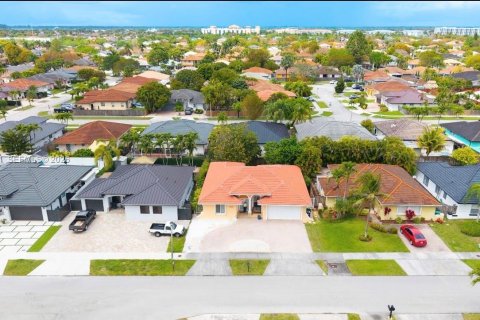 Casa en venta en Miami, Florida, 3 dormitorios, 155.33 m2 № 2056959 - foto 21