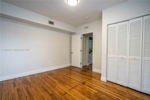 Apartment in Miami Beach, Florida 1 bedroom, 60.39 sq.m. № 2058493 - photo 11