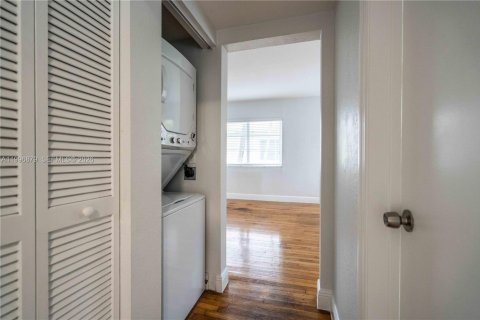 Apartment in Miami Beach, Florida 1 bedroom, 60.39 sq.m. № 2058493 - photo 13