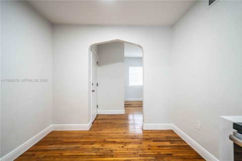 Apartment in Miami Beach, Florida 1 bedroom, 60.39 sq.m. № 2058493 - photo 7