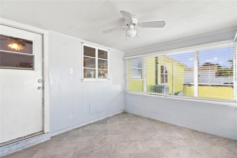 Casa en alquiler en Saint Pete Beach, Florida, 2 dormitorios, 82.5 m2 № 2316823 - foto 22