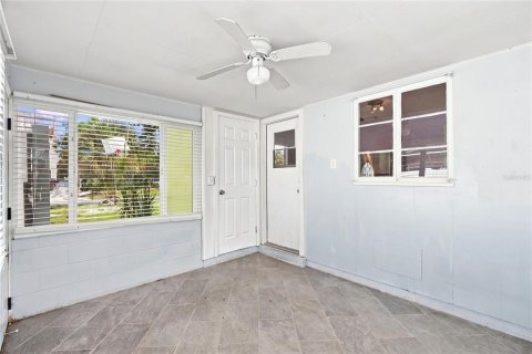 Casa en alquiler en Saint Pete Beach, Florida, 2 dormitorios, 82.5 m2 № 2316823 - foto 21