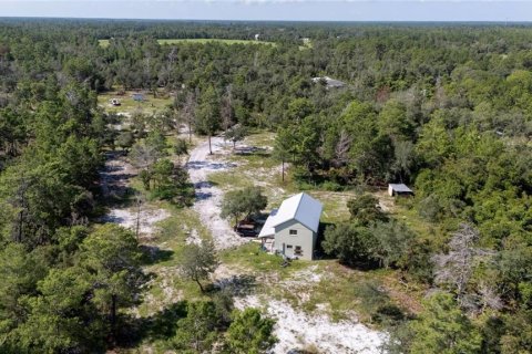 House in Eustis, Florida 2 bedrooms, 98.66 sq.m. № 2390959 - photo 12