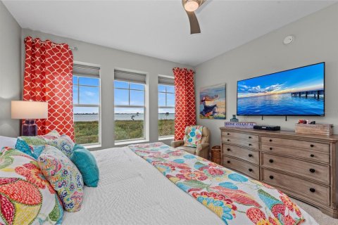 Condo in Bradenton, Florida, 3 bedrooms  № 1716485 - photo 22