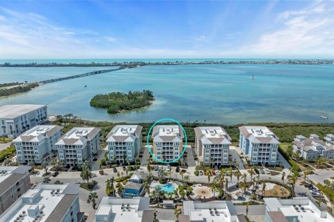 Condo in Bradenton, Florida, 3 bedrooms  № 1716485 - photo 2