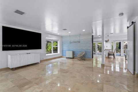 House in Sunrise, Florida 4 bedrooms, 181.62 sq.m. № 2030906 - photo 10