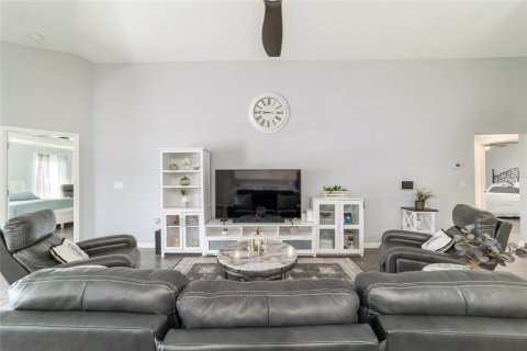 Casa en venta en Ocala, Florida, 4 dormitorios, 185.53 m2 № 1905092 - foto 17