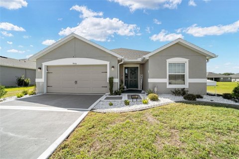 Casa en venta en Ocala, Florida, 4 dormitorios, 185.53 m2 № 1905092 - foto 1