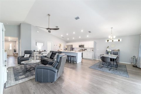 Casa en venta en Ocala, Florida, 4 dormitorios, 185.53 m2 № 1905092 - foto 20