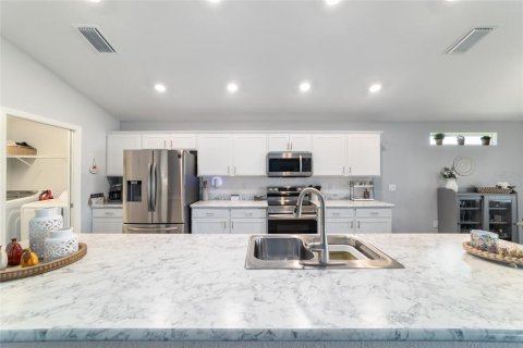 Casa en venta en Ocala, Florida, 4 dormitorios, 185.53 m2 № 1905092 - foto 29