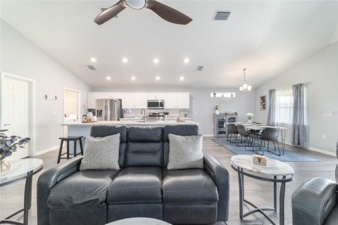 Casa en venta en Ocala, Florida, 4 dormitorios, 185.53 m2 № 1905092 - foto 21